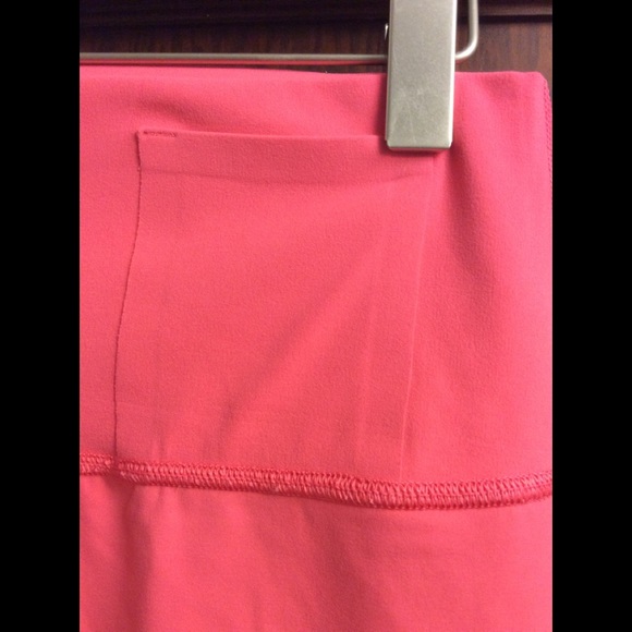 Great price! New with tag.  Transcend 7/8 tight. - Picture 14 of 14